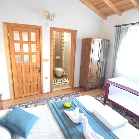 Villa Uras - Kayakoy'de Muhafazakar Jakuzili *
