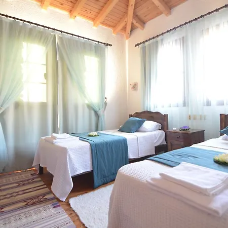 Villa Uras - Kayakoy'de Muhafazakar Jakuzili *